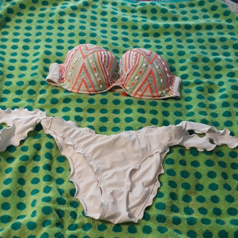 Bikini